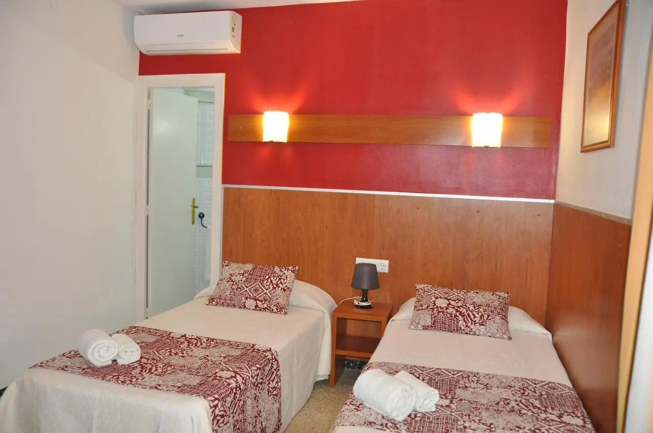 Hostal - Pension El Amigo Lloret de Mar