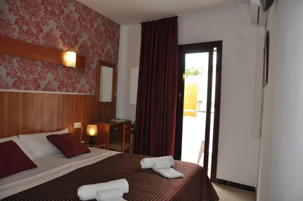 Hostal - Pension El Amigo Lloret de Mar 0*,  Spagna