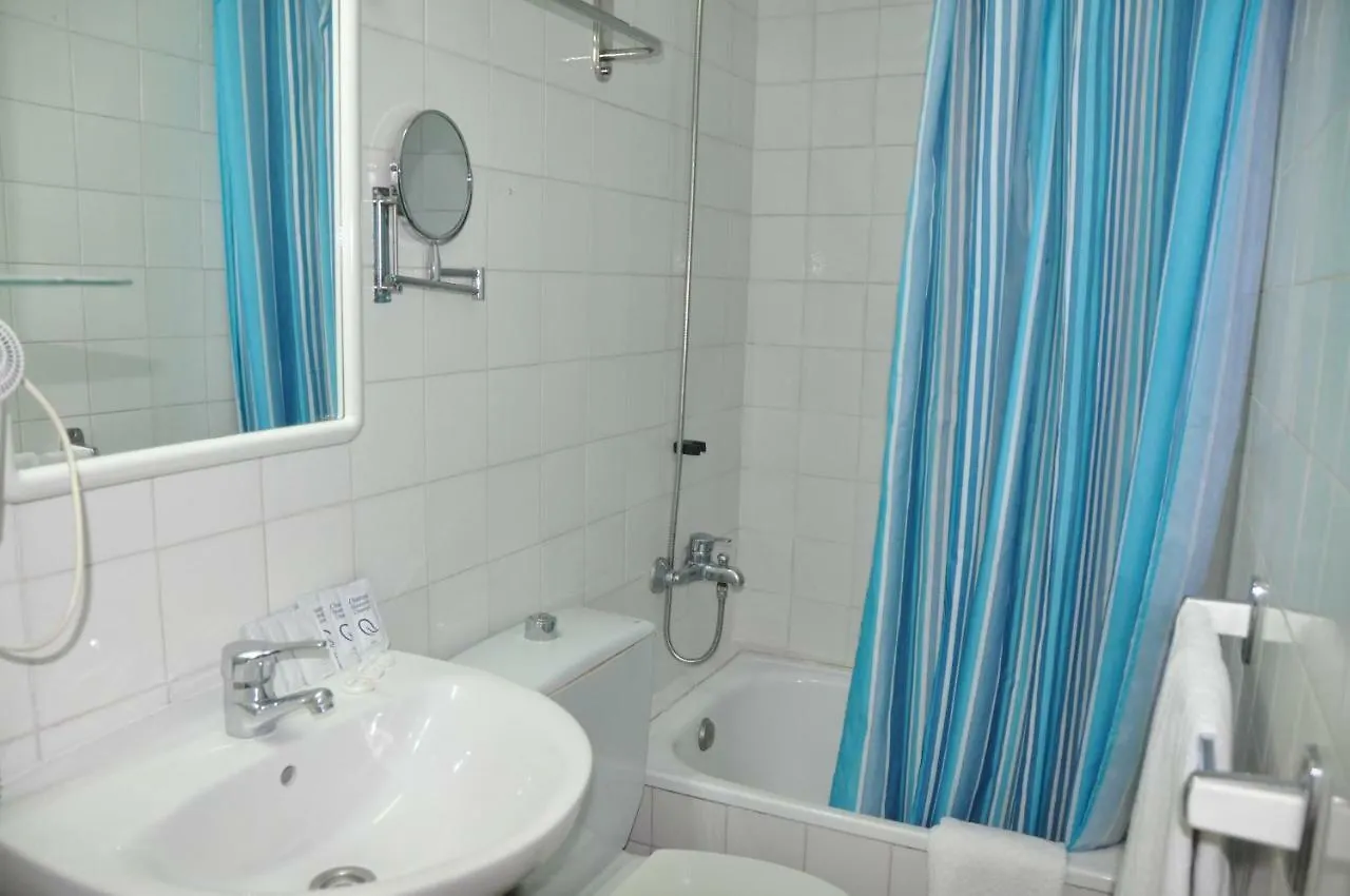 Hostal - Pension El Amigo Lloret de Mar Guest house
