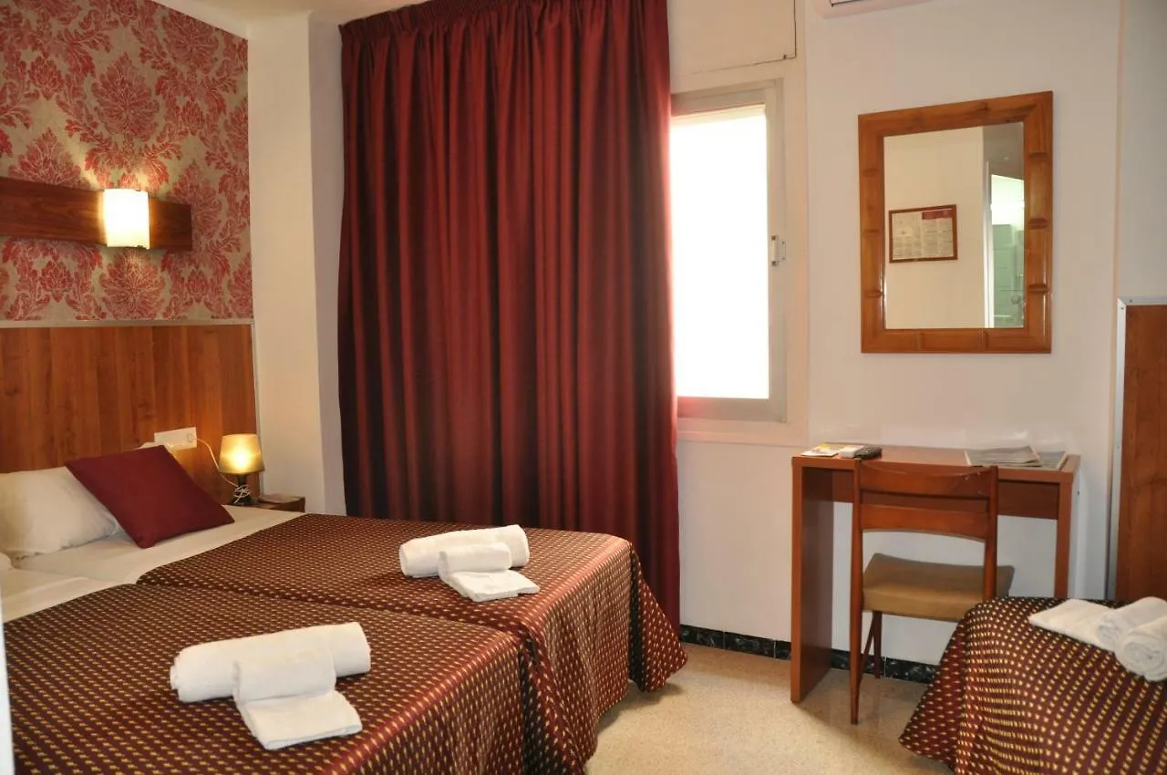 Hostal - Pension El Amigo Lloret de Mar 0*,
